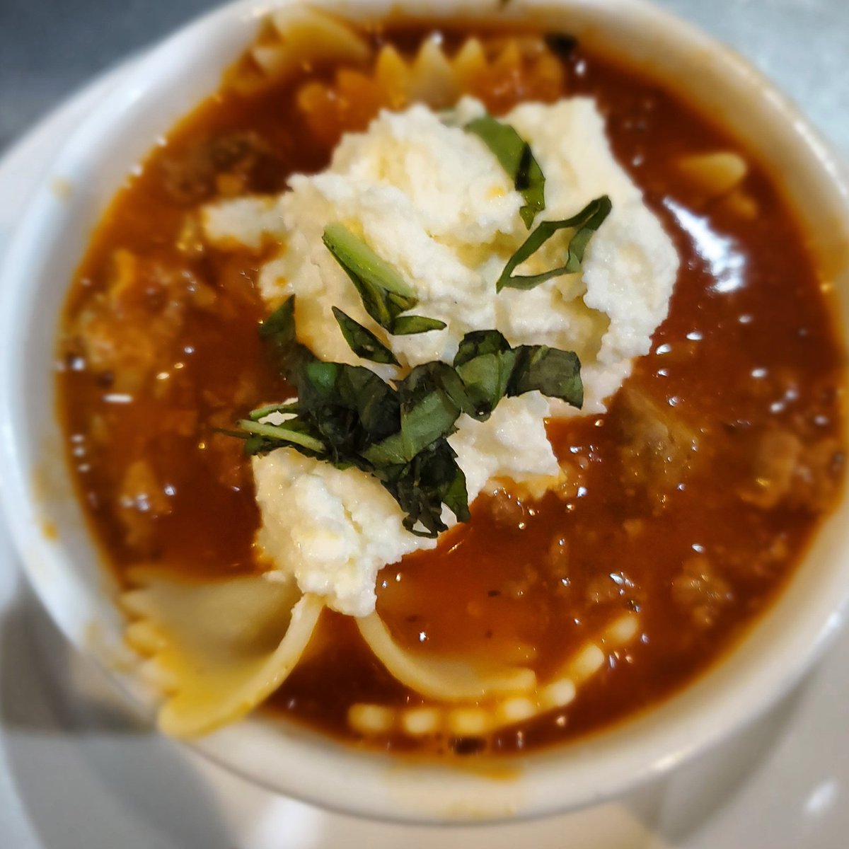 Main_Slice's tweet image. Our most requested soup this year is back this week. LASAGNA SOUP!!!!