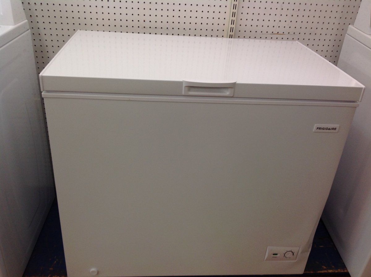 Scratch and dent 8.7 cu. ft. new Frigidaire chest freezer for sale!!! Only 1 in stock!!!