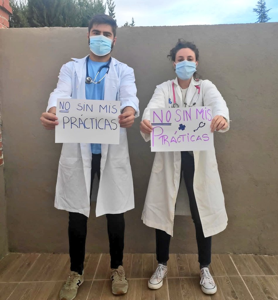 FenoyAguero's tweet photo. Seis años estudiando y esperando el casi único momento de aprender practicando y formarnos completamente para que no se nos vuelva a escuchar. 
No debemos conformarnos!
#NoSinMisPracticasMedicina #UGR #SAS @CanalUGR @PilarArandaUGR https://t.co/FQUsjWlfOG