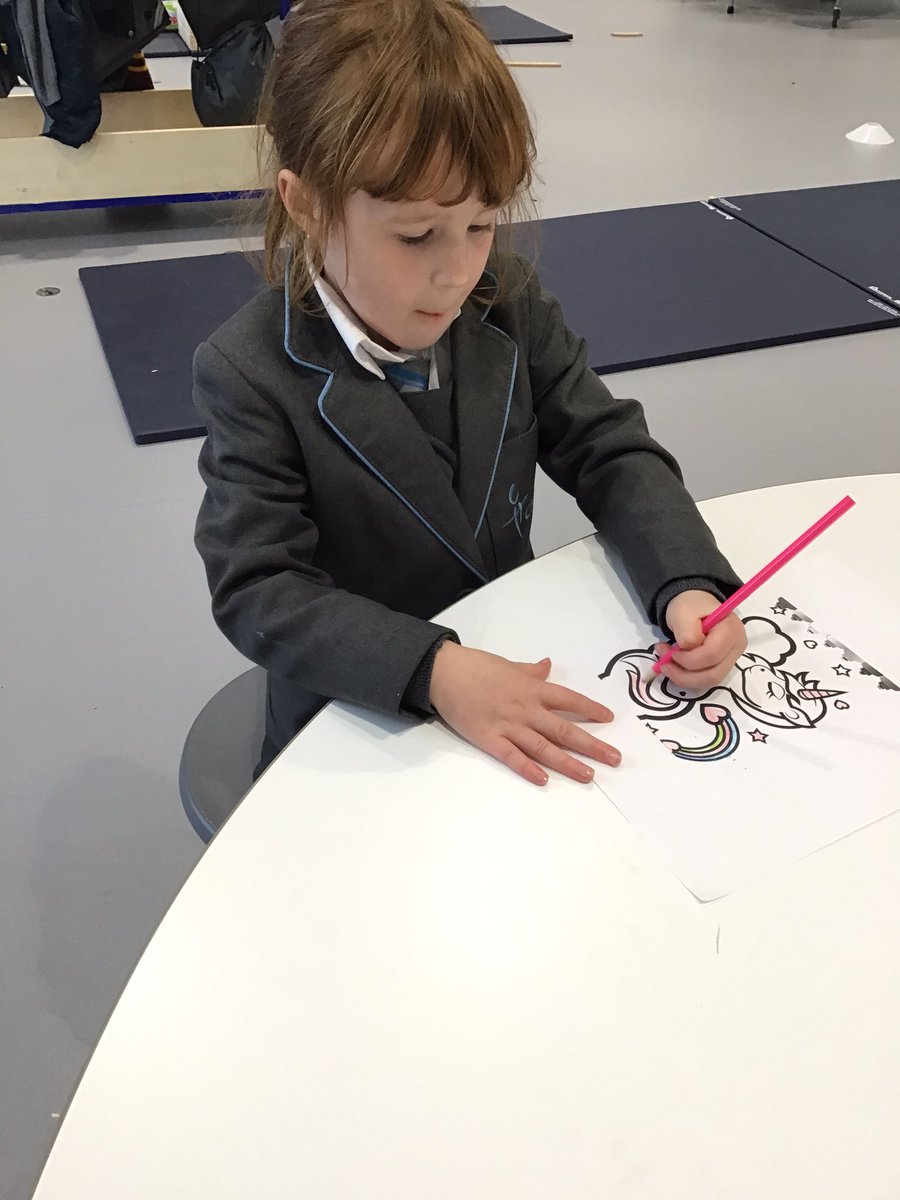 CHPSKidsClub's tweet photo. CHPS cafe is open for business, todays specials include rainbow fish with fruit... π πyummy!..πlots of crafty creations in after school club this evening π¦#CHPS #CHPSREC #CHPSY1 #CHPSY2 https://t.co/d7lFZvvvM1