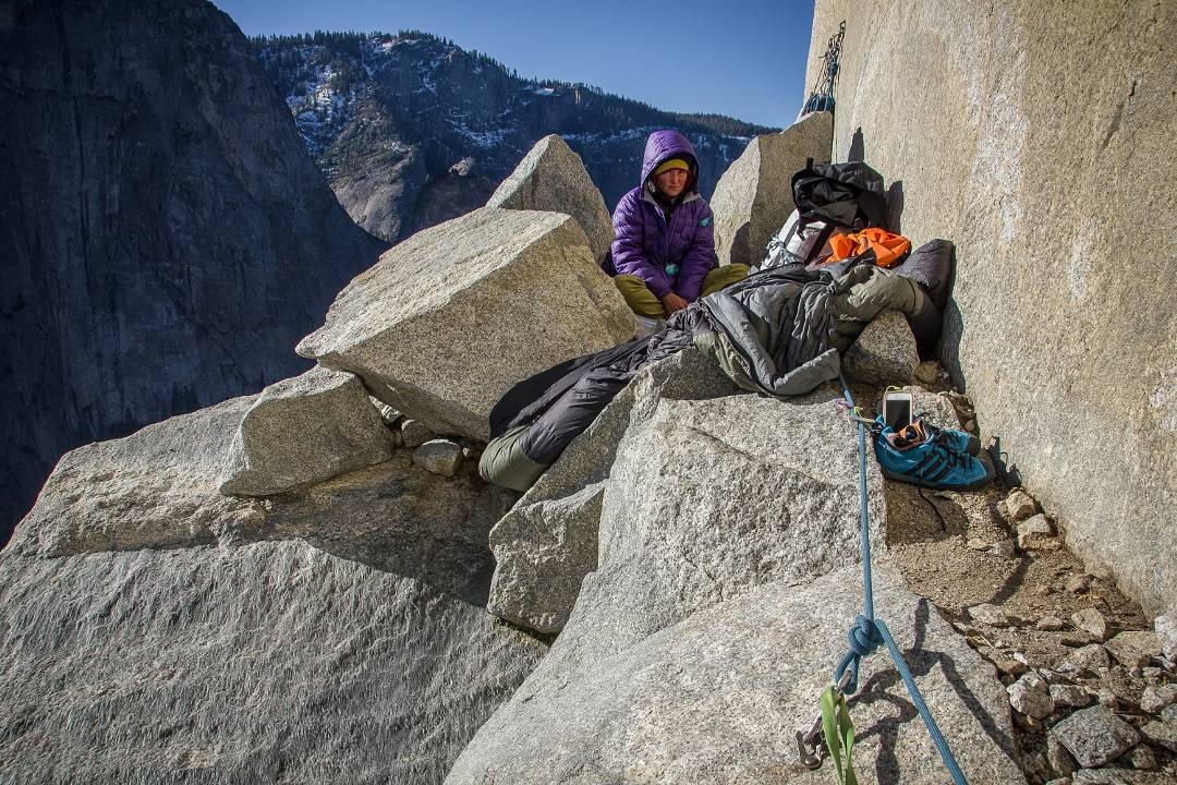Her face says it all.

After retreating from a long-awaited Yosemite climb, she found it difficult to come to terms with the decision. How do you deal with disappointment after needing to back down, #outdoorwomen?

. . .
Photo: bit.ly/21dB5pu?utm_so…