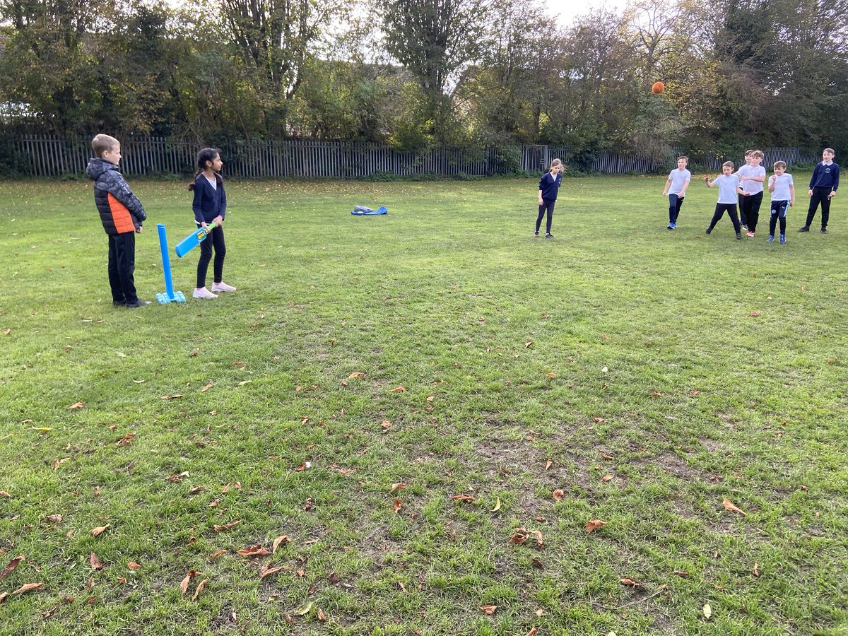 SpringCottagePS's tweet image. Today was #springcottage5T and #springcottage5L’s last Cricket session with @TomYcb - the children have loved the sequence of lessons and have learned a lot along the way 🏏 #springcottagesports