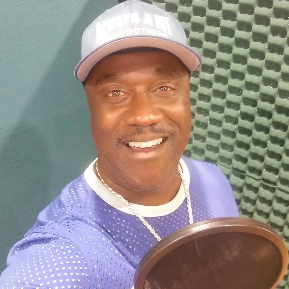 Always_A_Hit's tweet photo. When I Jump on the Mic you  better believe the track is coming out #hype !! Hot New #Record "Corona Covid" by The Mob Squad Releasing Oct 21, 2020 https://t.co/3Lr84jQJVX and #music platforms!! #news #media #PressRelease https://t.co/QMm4EBj0jQ