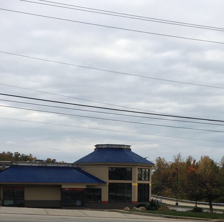 aotpband's tweet photo. Spotted by us in Medina OH 📸
DM us your dead Burger King photos and we will post them and credit you ❤️
#bk #burgerking #kurgerbing #notska https://t.co/0AjERERQ2t