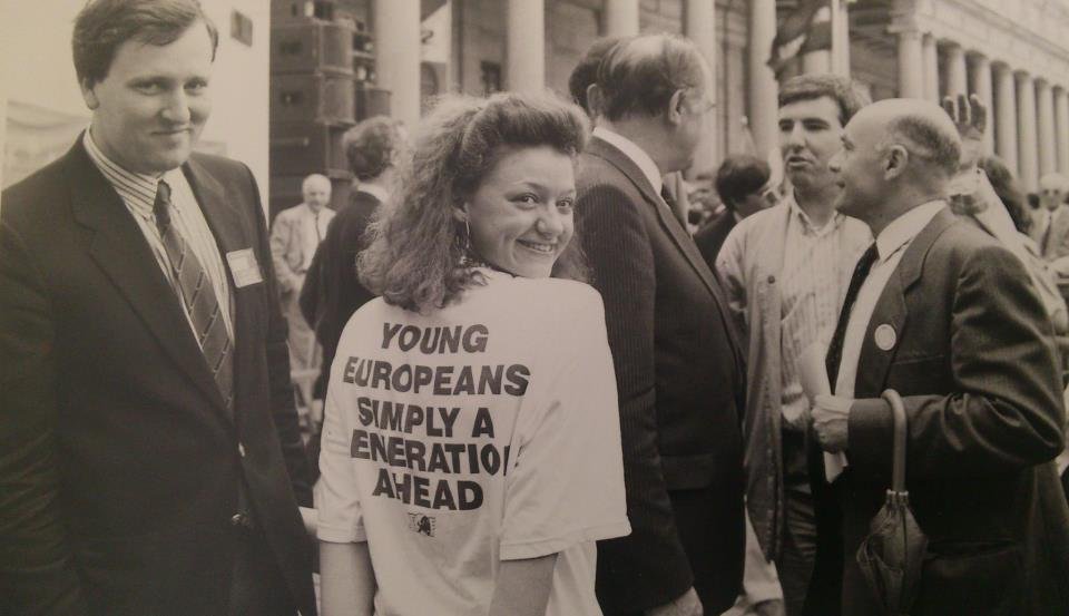 When Jacques Delors became President of the European Commission in 1985 and launched the idea of the Single Market, it seemed a real European  #Democracy could be established in a short time. JEF said of itself: "Simply a Generation Ahead", which is still our motto nowadays.