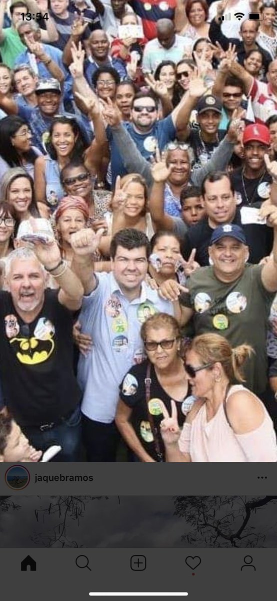 VaniaAl29077017's tweet photo. @draluiziojunior Cadê o uso de máscaras https://t.co/GaAWYHVCTK