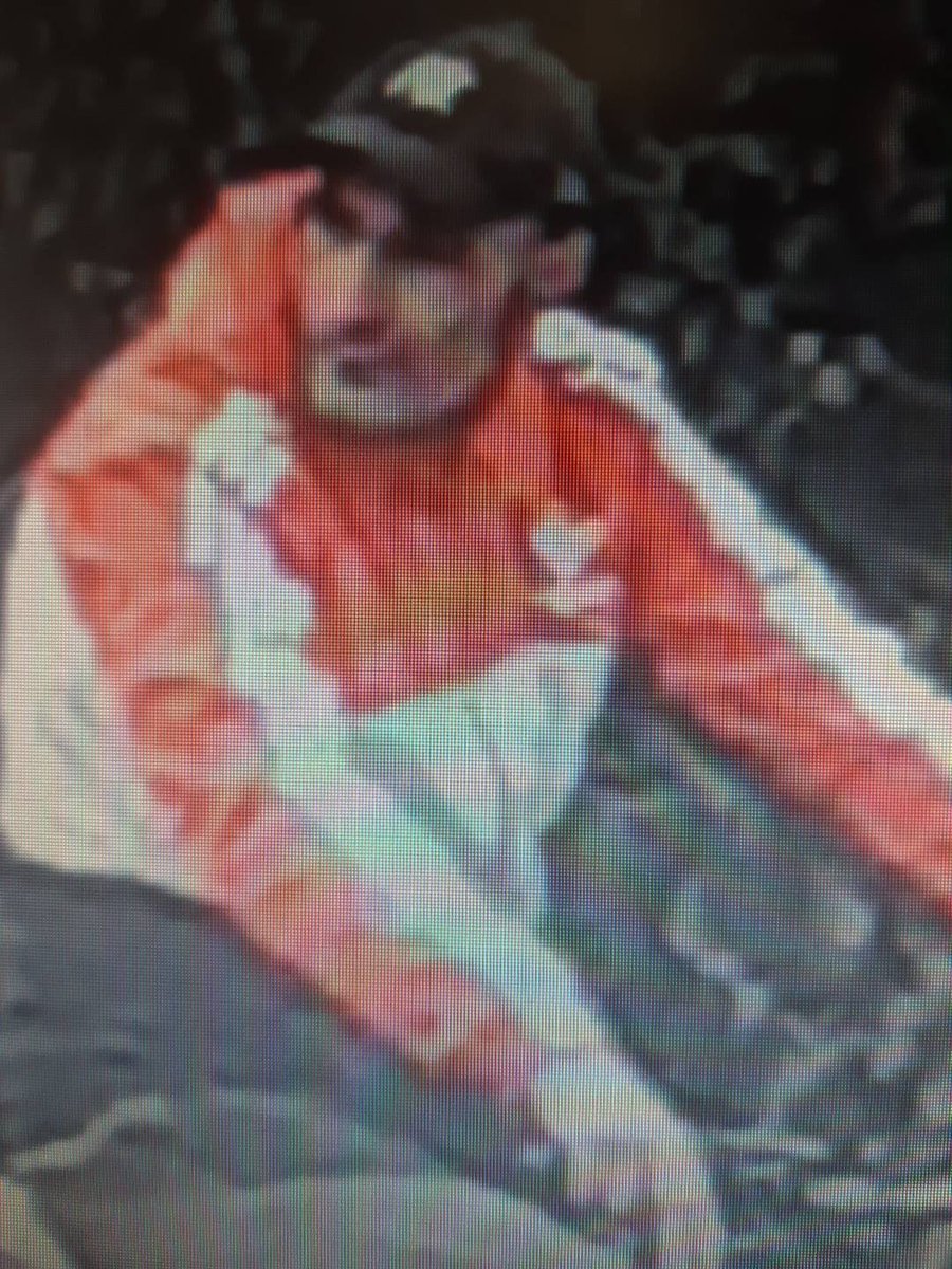 Humberbeat_NL's tweet image. #FerryWard - Do you know the below male? If so please contact us at SpocCommunitiesNorthLincolnshire@humberside.pnn.police.uk

This is in relation to riding a mini-motor in public. #OpYellowfin