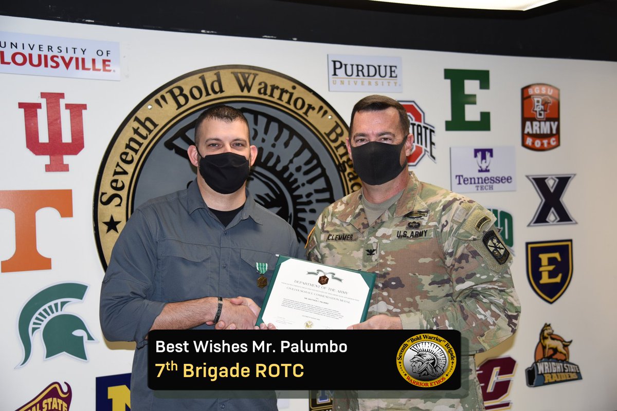 COL Clemmer and CSM Adkins recognizing Mr. Griggs and Mr. Palumbo for outstanding service while assigned to 7th Brigade ROTC. The “Bold Warrior’ Family wishes you the best in your future endeavors. Thanks for all the hard work! <a href="/CG_ArmyROTC/">Brig. Gen. Maurice Barnett</a> <a href="/ArmyROTC/">Army ROTC</a>