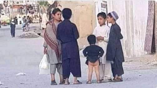 اگلہ جلسہ کہاں کرنا چاھئیے۔اپوزیشن کی مشاورت جاری۔خاقان عباسی بھی موجود ھے😂