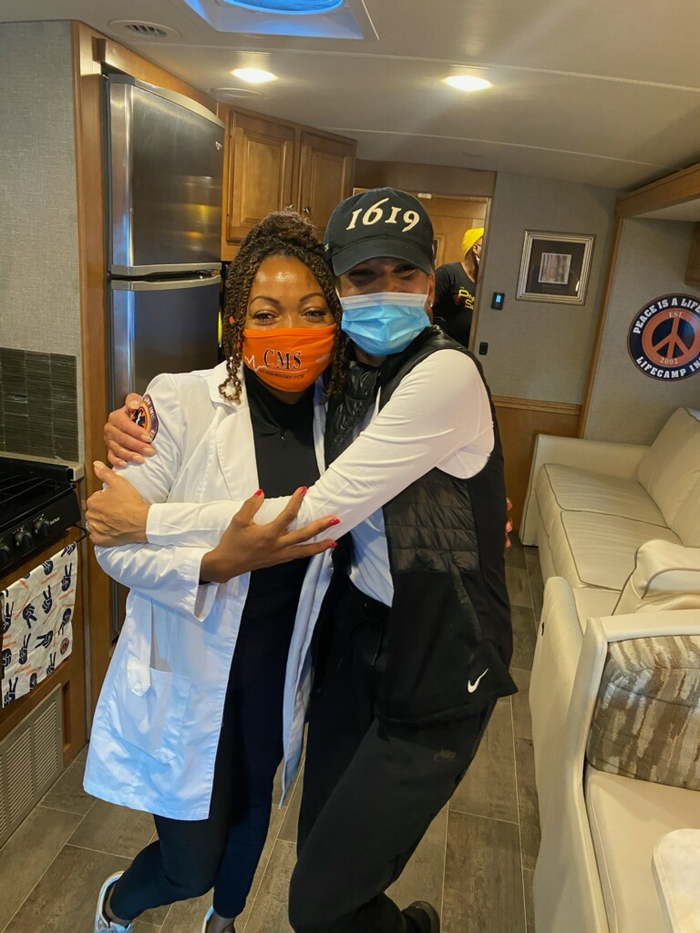 RayJMcGuire's tweet photo. This weekend, @CrystalMcCrary and I joined a New York march demanding justice for Breonna Taylor. It was great to see @Kheperah &amp; Bishop Carl D Fuller there at @LIFECampInc's #PeaceMobile. https://t.co/4nAUmag43R