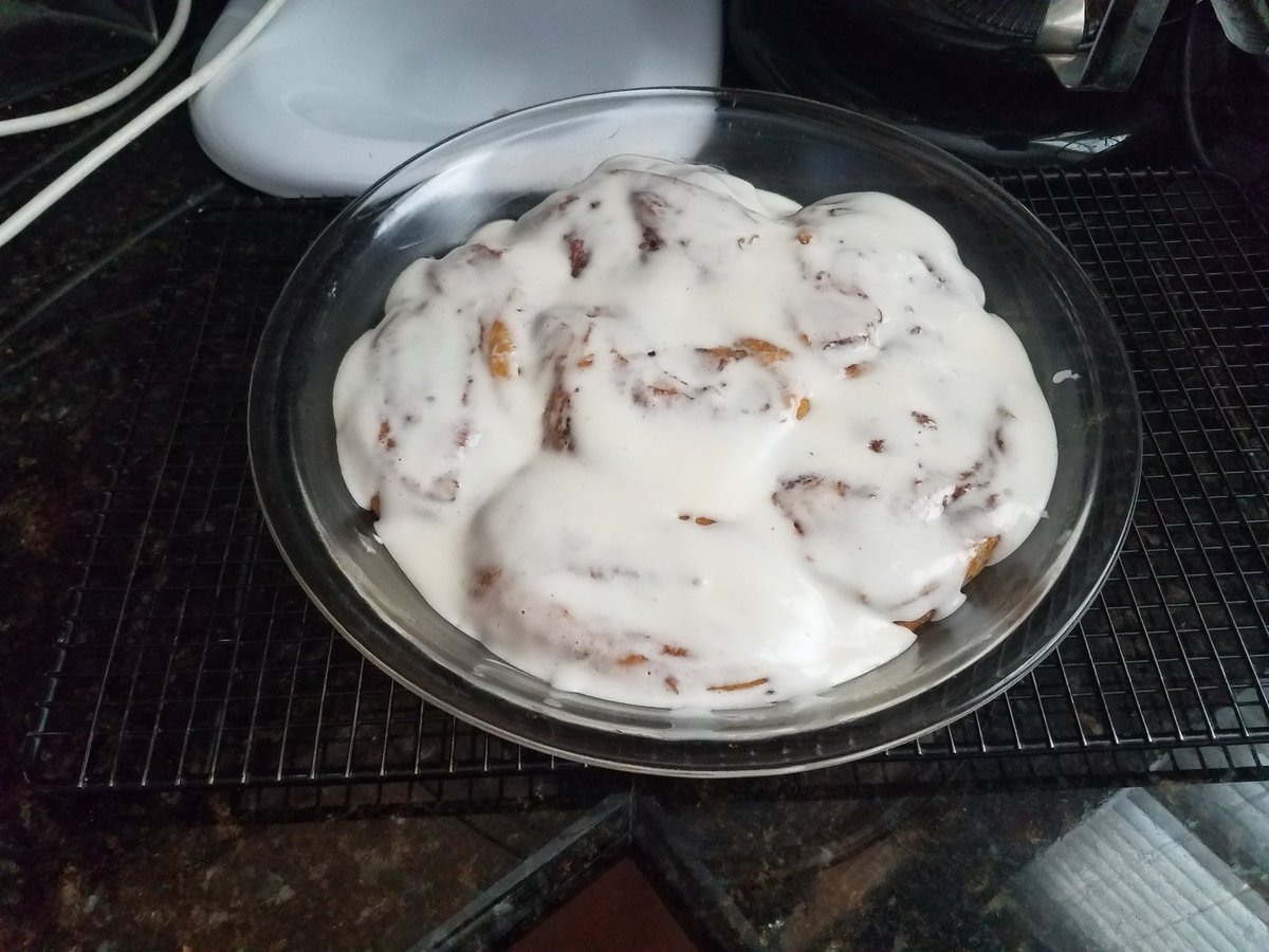 ((I made pumpkin cinnamon rolls!