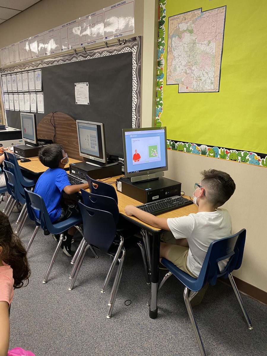 AndersenElemen1's tweet photo. Great things are happening in 3rd grade on a marvelous Monday #eyesontext #writefromthebeginning #mathfactfluency @ChandlerUnified https://t.co/dhCa0hJHWQ