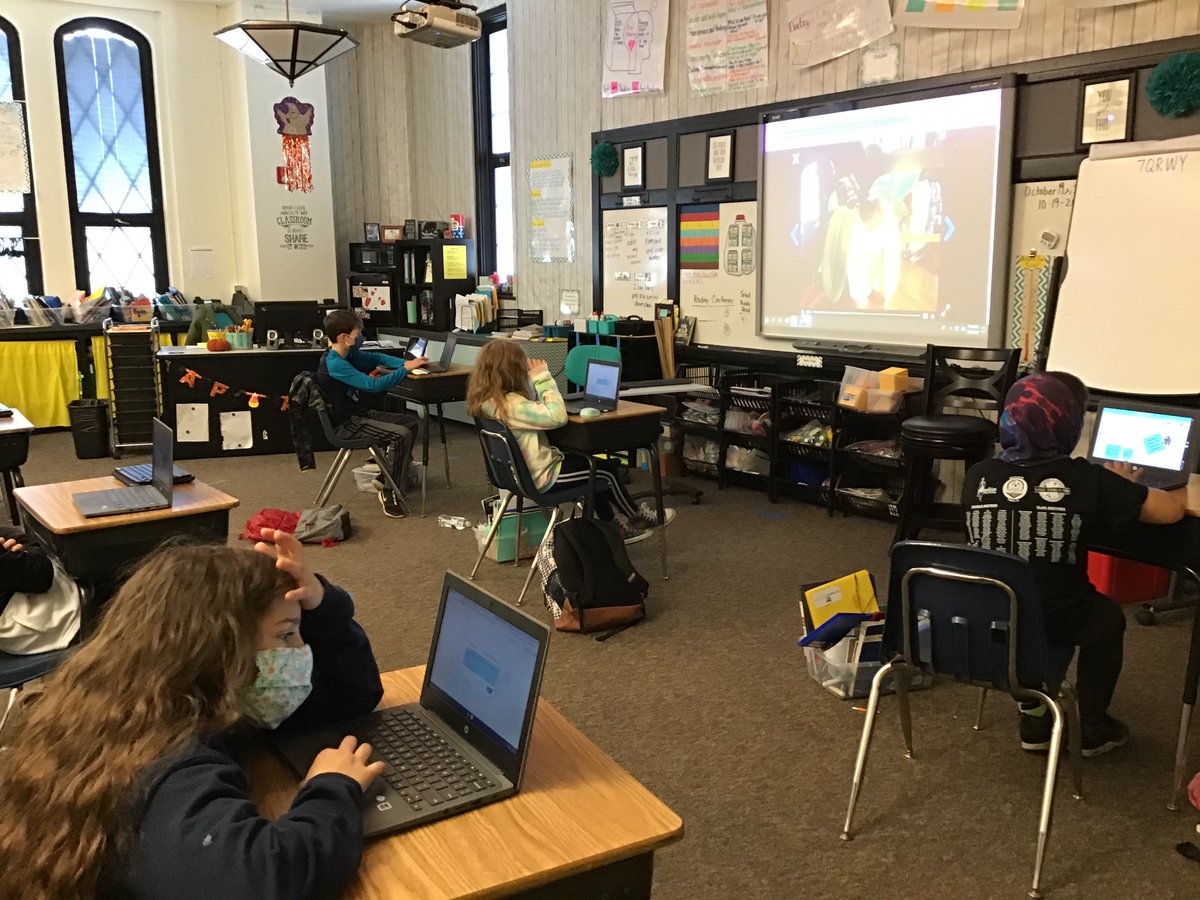 Thomas_4thGrade's tweet photo. Using @googlejamboard to share questions we have about plants 🌿during our researcher’s workshop. @wispekin #d108ourpurpose #Science https://t.co/oWlh1f5BBH