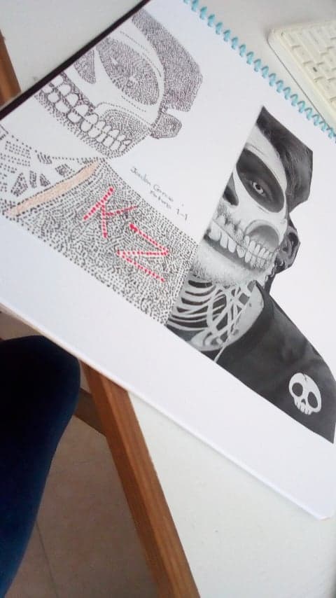 zg_fatima's tweet photo. @Kronnomc PUNTILLISMO PARA KRONNO ESPECIAL 9 AÑOS DE SER ZOMBER DE CORAZON😍😍 #z4e #zomberforever Vos jamas estaras solo, porque aqui pertenecemos a ti no te cambio por nada en el mundo ❤️❤️🖤🖤🤍🤍el rojo es mi color!!!!!!!! https://t.co/bzipW8xy9f