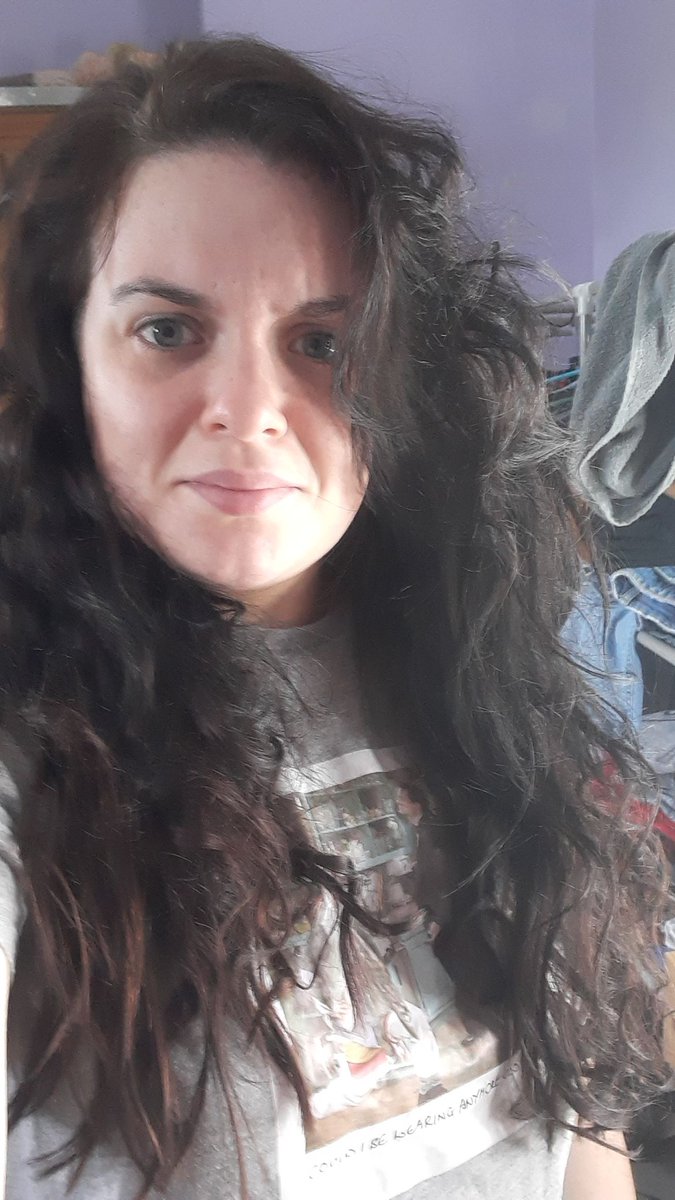 GemmaMurray92's tweet photo. Without downloading any new pics where are you at mentally?

@FeargalMc93 😁 https://t.co/KWgabhSkX7