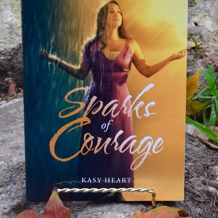 kasyHeart's tweet photo. The month of October is Domestic violence Awareness month.  My testimony as a survivor will guide you through inner healing and will make a blessed awareness gift for anyone still trapped by the abuse.   
😊👉Available on Amazon
❤God Bless❤ 
✍K❤ https://t.co/HISGUrmHmu