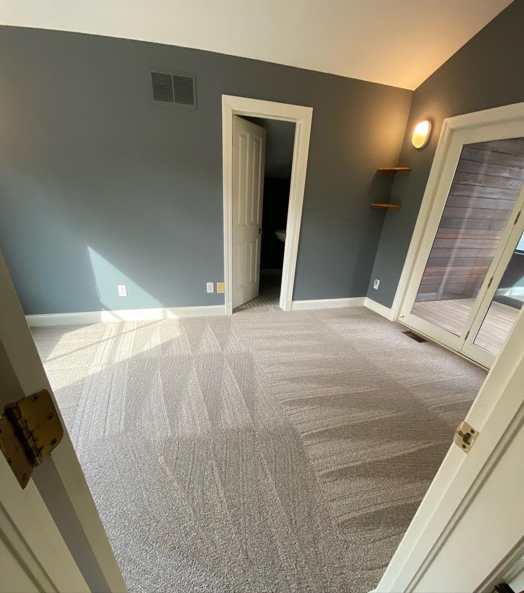 ServiceBros's tweet image. 👻 DEAL ALERT 👻
Halloween is coming up and don’t let your carpets do the spooking! Call or text 317-943-2767 (BROS) through the end of October for 10% off!
#fallcleaning #carpets #servicebros #steamcleaning #carpetcleaning #indianapolis #cleanhomes