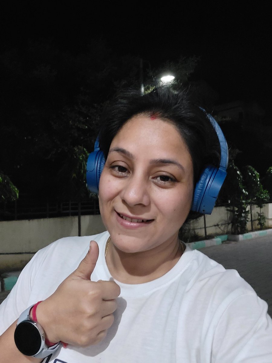 SonaliFtnesMana's tweet photo. Day 75/100 #running 3K done!Running after 5 days felt liberating 😀 my favorite 20 mins #run #mondayrun done,keep smiling 🙂 #runner #runnermom #eveningrun❤️ #eveningrunning #runnerparent #runforfitness #runningjourney #runningmotivation #runners #FitnessMana #celebratefitness https://t.co/7xWdxhk1YM