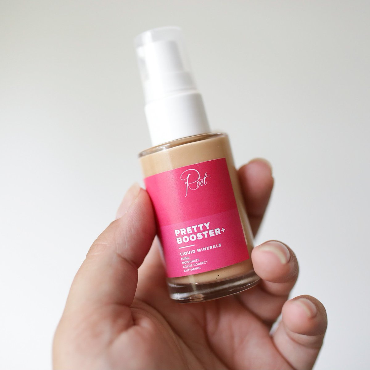 Our Pretty Booster+ gives you just a touch of natural coverage for those days when you just need a little something extra.

✨prime
✨moisturize
✨color correct
✨anti-aging

l8r.it/WZJA