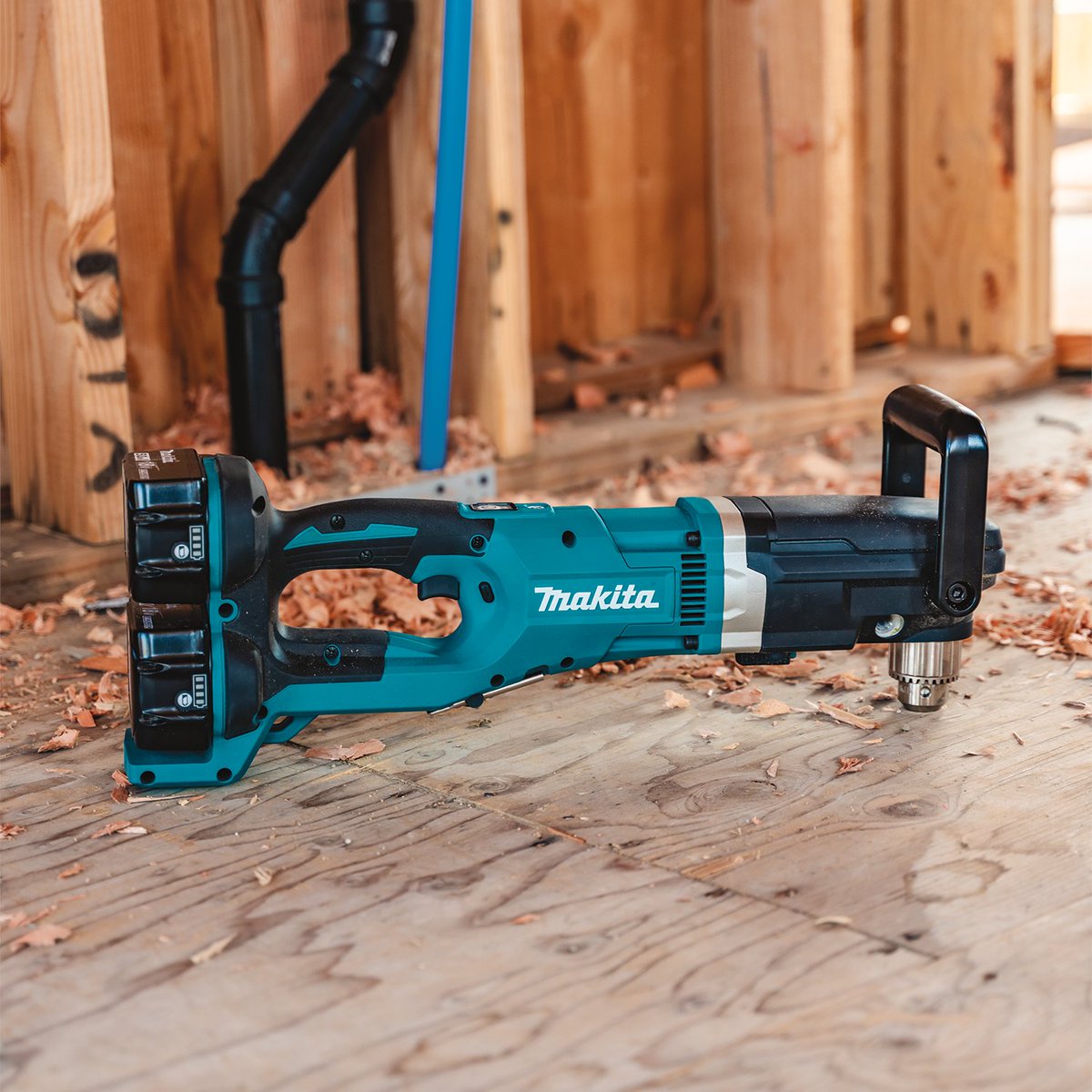 MakitaTools's tweet photo. The 18V X2 (36V) LXT Brushless Cordless ½” Right Angle Drill can take on the most demanding applications. The XAD03 drills with superior speed and efficiency.
https://t.co/D63PBfx1gA
#makitausa #rightangledrill #cordlessangledrill #xad03 #octoolber #lxtadvantage https://t.co/IWl42KPzbP