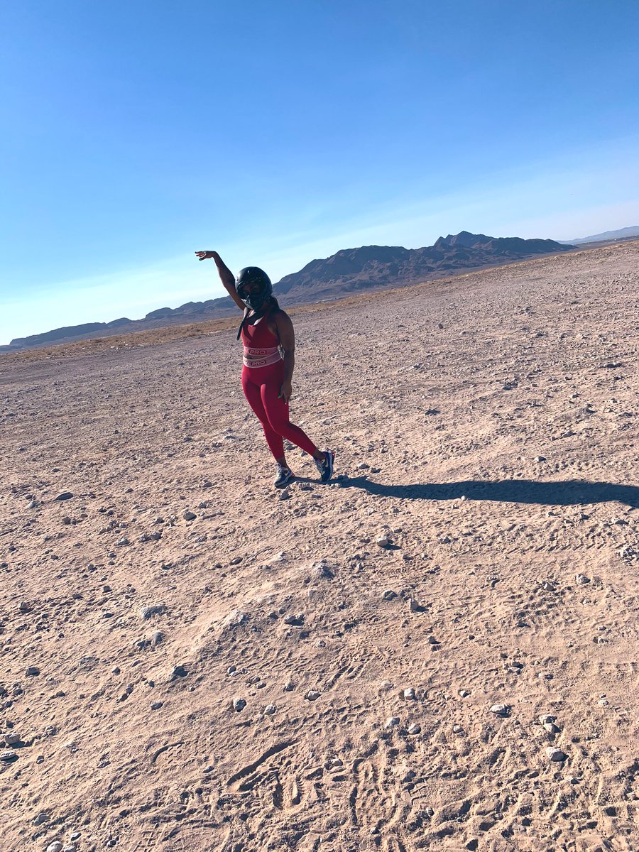 AJ_Wynter's tweet photo. #vegas2020 #ten17 #bdaychick https://t.co/Gzwjvj7kOD