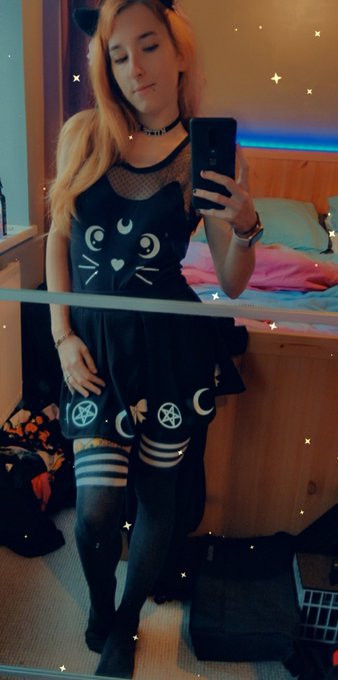 My new @LittleforBig  onsie is amazing! https://t.co/Z2RLhs7ltS<a class="tags" target="_blank" title="On Twitter" href="/?out=eyJ0eXAiOiJKV1QiLCJhbGciOiJIUzUxMiJ9.eyJpYXQiOjE3MjE1NTM0ODcsImlzcyI6InR3cG9ybnN0YXJzLmNvbSIsIm5iZiI6MTcyMTU1MzQ4NywiZXhwIjoxNzUzMDg5NDg3LCJyZWRpcmVjdF91cmwiOiJodHRwczovL3R3aXR0ZXIuY29tL0xpdHRsZWZvckJpZyJ9.3JvDI3jgse9uWiTyS9b8_JQp5r3nQzamx-3diuZostJCpVlHrKMWQyGQrsdhzQhHFxRxL8UVKqTRrATVgFoT-g">@LittleforBig</a>