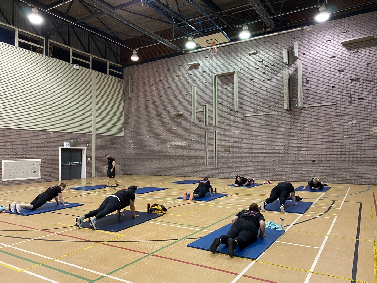 Ifyougo_Igo's tweet photo. An amazing second session this evening with the Ifyougoigo ladies!! #ifyougoigo #activegwent #activetorfaen #WeStandWithTLT
Ail sesiwn anhygoel heno gyda'r merched Oseidiafi!! #Oseidiafi #activegwent #activetorfaen #WeStandWithTLT https://t.co/DUUW5IoB3e