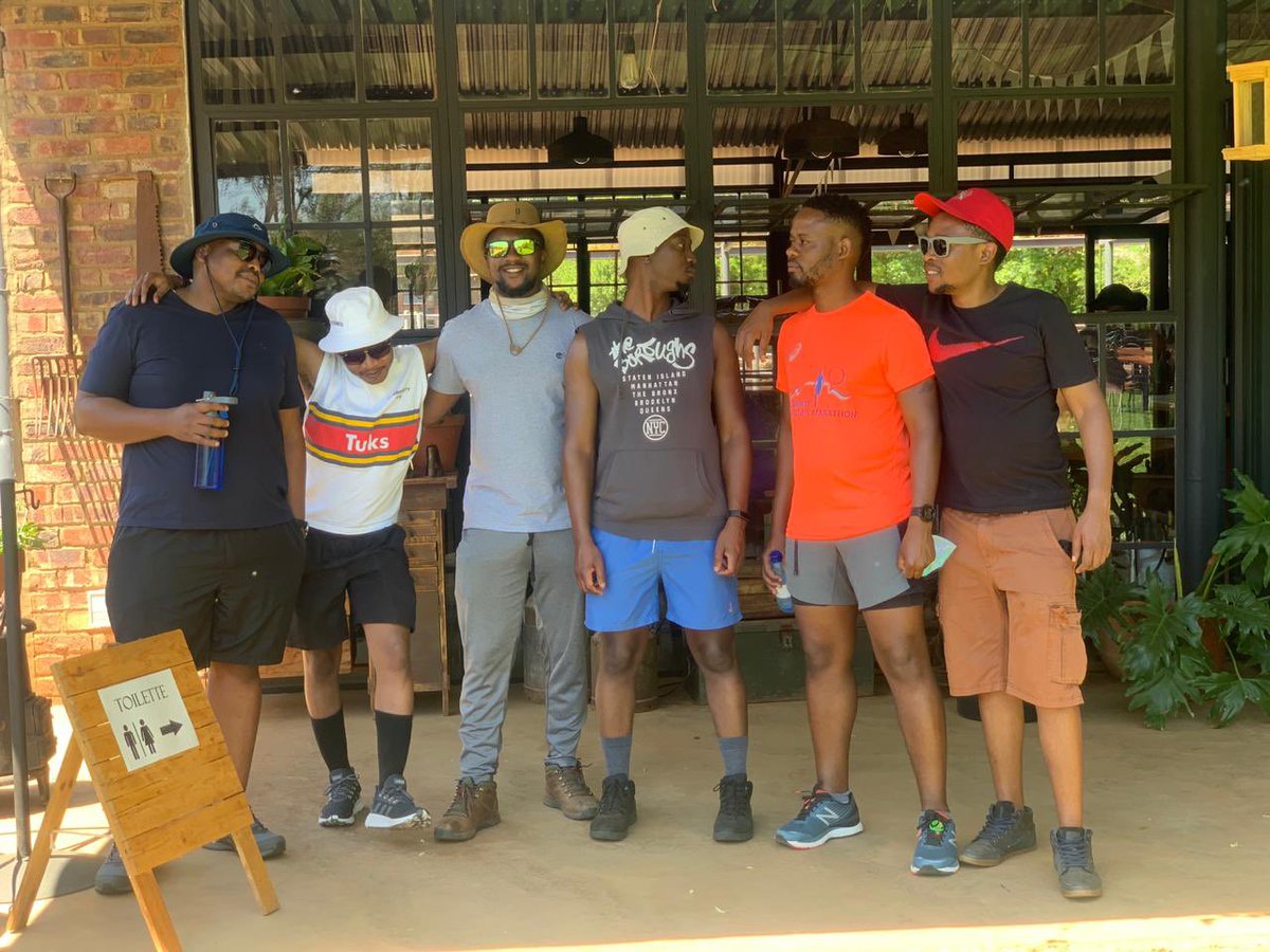 SetjaL's tweet image. Da 6 bloods