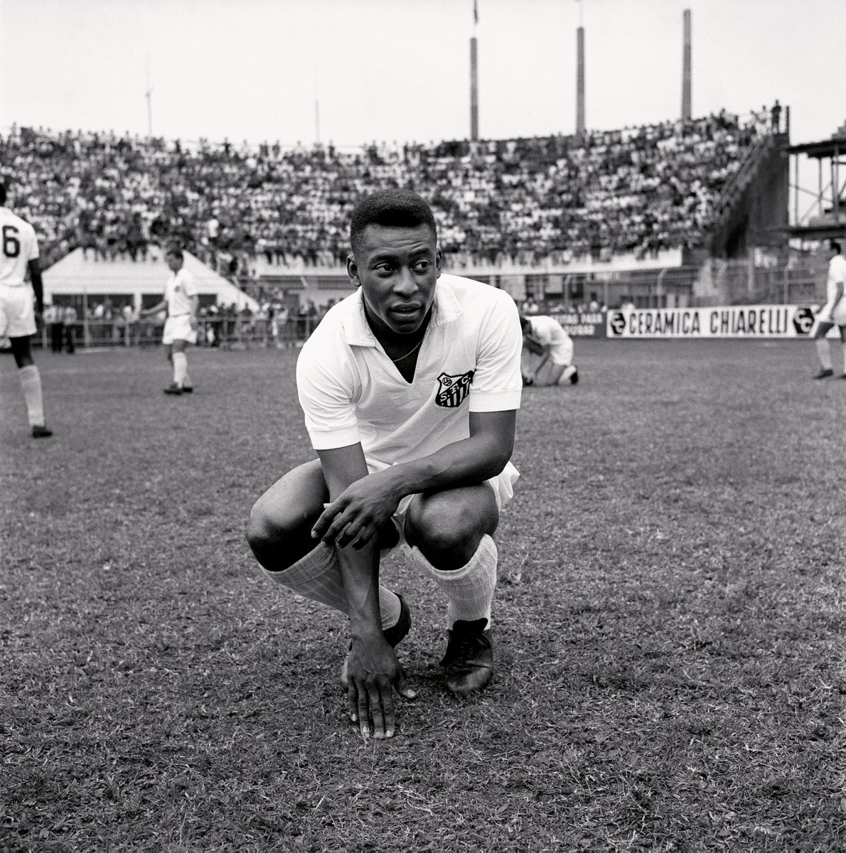 We were asked to play a friendly match on Benin City, in the middle of a Civil War, but Santos was so beloved that they agreed on a ceasefire on the matchday. It became known as the day that "Santos stopped the war" 