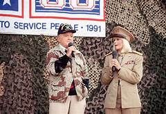 KTCampbell3's tweet photo. @PQyosoymoreno Actor and tv personality who made road movies with Bing Crosby. He used to host the Oscars and visited U.S. troops during the Korean and Vietnam wars. He's a #Patriot. https://t.co/j5upDYuzJW