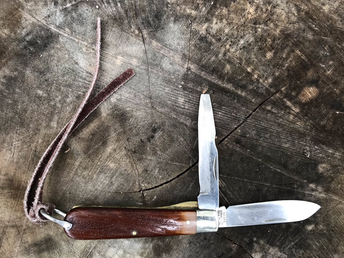 sceptreliquids's tweet photo. Probably my most dependable #EDC work knife. Sears Electricians Knife Made in USA by Camillus. #WorkKnife #SearsKnife https://t.co/GJAu1ImUYh