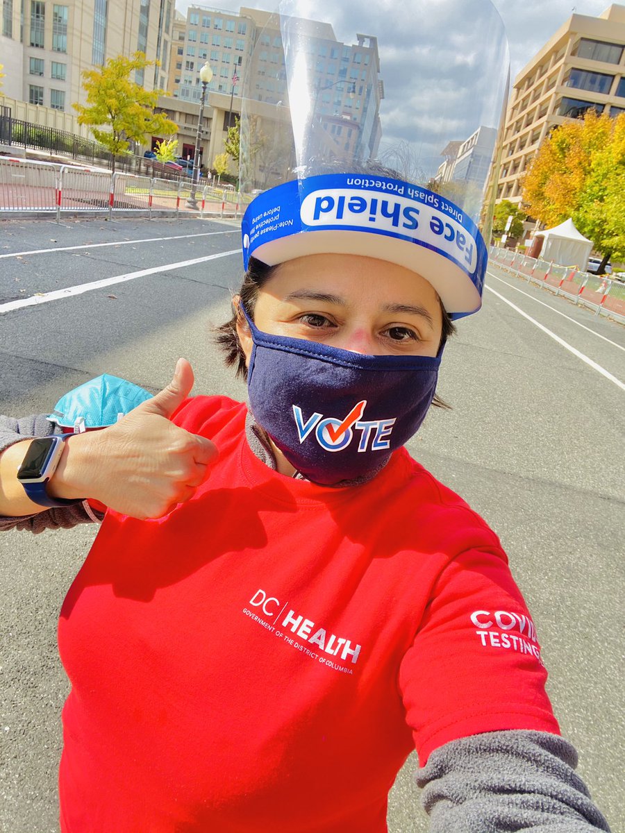 claucamposg's tweet photo. #MondayMotivation #volunteer with #mrc #dc at #covid19 #testingsite #judiciarysquaredc #dchealth more than 500 test were done today https://t.co/4N0wkpMukC