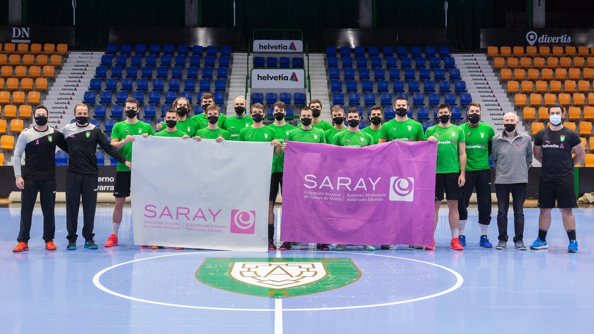AnaitasunaBM's tweet photo. En esta lucha no hay rivales, solo un equipo y dos objetivos:
✅Terminar con el cáncer de mama con más investigación 
✅Apoyar a quienes lo sufren y sus familias y su entorno
💜Ánimo @SarayAsociacion 
#DiaMundialdelCancerdeMama 
#GoraAnaita @Helvetia_ES 💚💜 https://t.co/bozMOek3lr