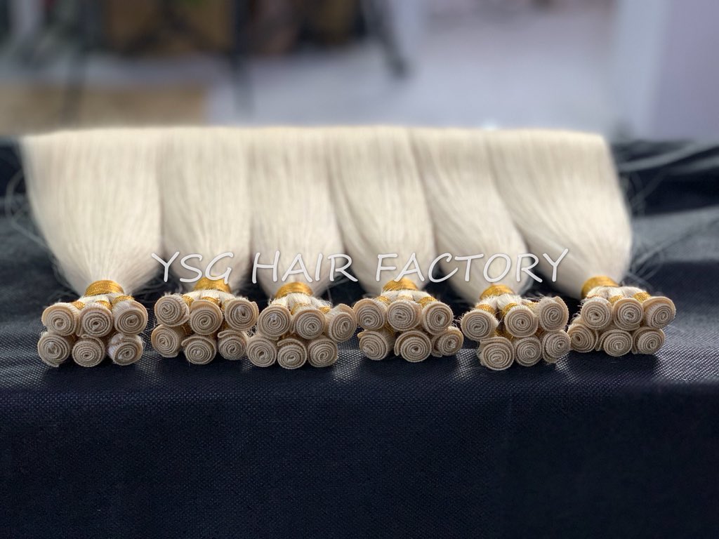 ExtensionsLucas's tweet photo. Hand tied weft 

Single drawn/double drawn/customized hair ratio 
17gram/20gram/22gram/25gram all available #wefts 
Payment: Western Union/PayPal/Bank etc.
#handtiedextensions #nbr #micronbeadsextensions #machinewefts #hair 
📧Email: lukas@ysghair.com
📳WhatsApp: +86 15314226113 https://t.co/jfUnyVd3c0