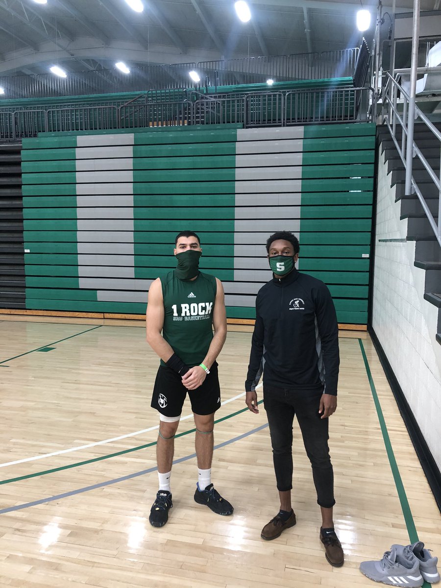 SRU HOOPS tweet media