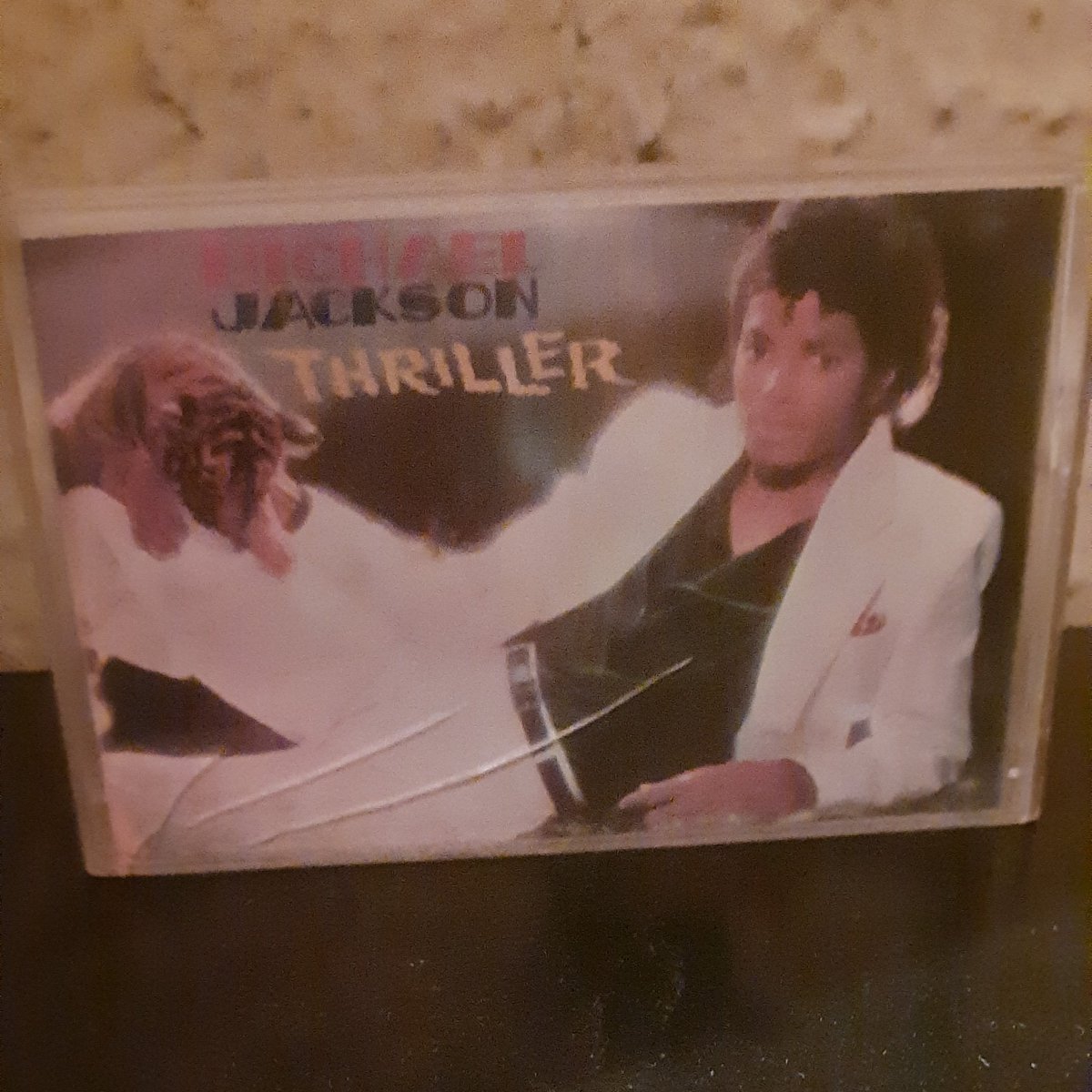 DIPSCU's tweet image. Music will never be the same without you...Miss you Michael...#Musictuesday...#music...#80smusic...#80s..#legends...............#iconsforever...#MichaelJackson..