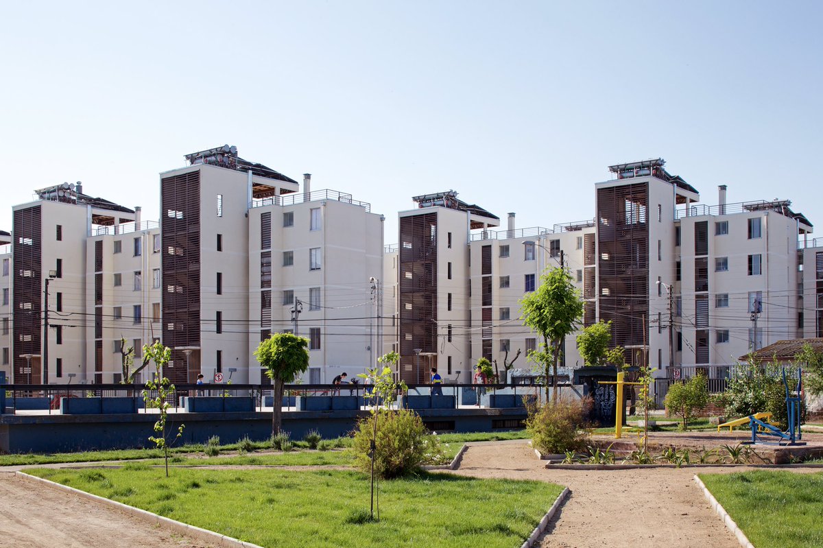 BiourbanA's tweet photo. Urbanismo sustentable. BIOURBAN es parte del consejo de Construcción industrializado de Chile, CCI. Del CDT de la Cámara Chilena de la Construcción. Grandes empresas para la sustentabilidad y eficiencia urbana. #biourban #construccionindustrializada #construye2025 #cdt #cchc https://t.co/08m5zEvqGM