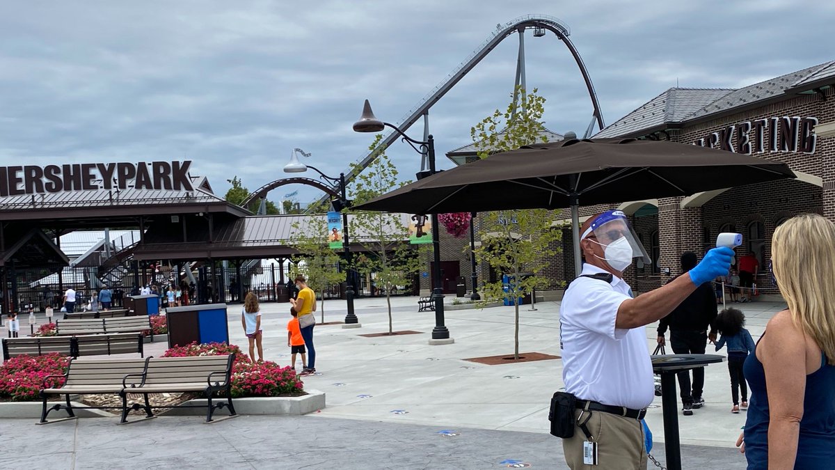 HersheyPA's tweet image. There's still time to register for the virtual @Hersheypark @indeed Job Fair, Tues., Oct. 20 from 3-7 pm. Visit indeedhi.re/3o9D2XI to claim your spot and learn about #HersheyJobs!