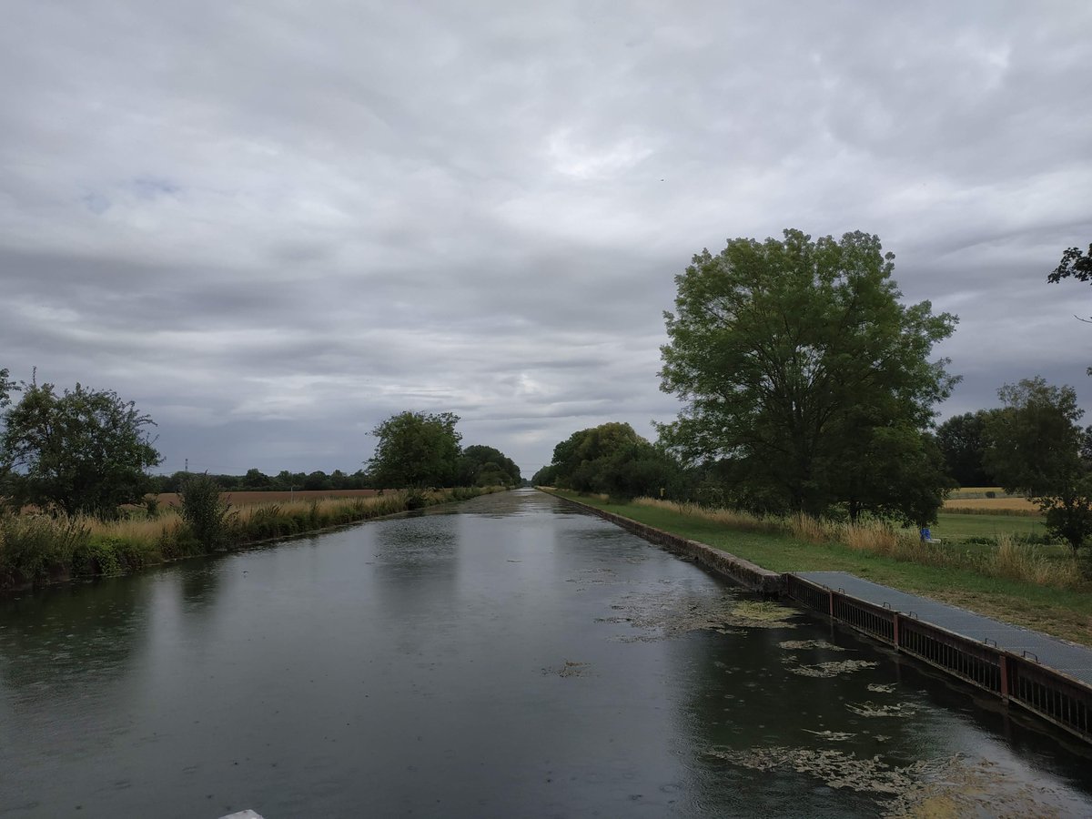 PArdennes's tweet photo. Le long du canal, de Rethel à Thugny Trugny
#Rethel #Thugny #Trugny #Ardennes https://t.co/ct8FiwlaYT
