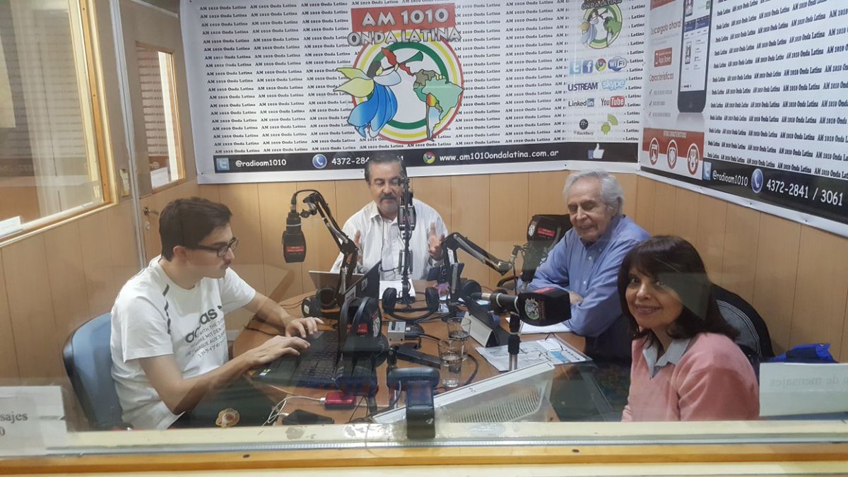 IngMiguelPonce's tweet photo. El #comex en su hora más crítica desde que asumió @alferdez. ¿Cómo resolver los temas que ya afectan la #EconomíaReal? > Martes 14:00 hs en @comexsiglo21 x @radioam1010 con #RubenGarcía #PresidenteCIRA, #CSanchez y #HZabala / @ConvencionUCR @CIRAimportador @UCRNacional @fecacera https://t.co/veVHgaCKkd