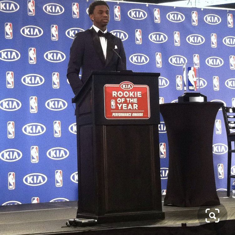Here’s <a href="/sidhartman/">Sid Hartman</a> at <a href="/22Wiggins/">andrew wiggins</a> ROY presentation. The <a href="/Timberwolves/">Minnesota Timberwolves</a> told him TWICE he couldn’t leave his tape recorder on the stage. Did it anyway. Also, he sat in the space reserved for family. Truly one of a kind.