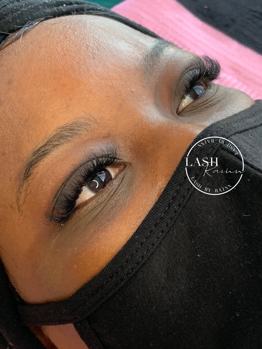 Short volume 🦋

#lashbyrainn #lashposts #lashextensions #lash #lashartist #lashlift #lashesonfleek #lashtech #lashparadise #yorklashes #dmvlashes #marylandlashes #lashvolumes #classiclashes #megalashes #lashlove #lashlife #dmvlashtech #marylandlashtech #yorklashtech #lashes