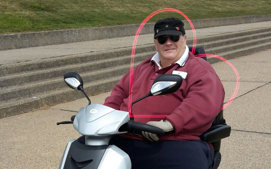 eclcarecompany's tweet photo. Following a spell of ill health in hospital 🏥, earlier this year Terry was referred to ECL to receive short-term #care at home, as well as #mobilityequipment from our Community Equipment Service to help him rebuild his confidence and independence: https://t.co/gNO7qfRkS5 #Essex https://t.co/9LtcTWYDyX