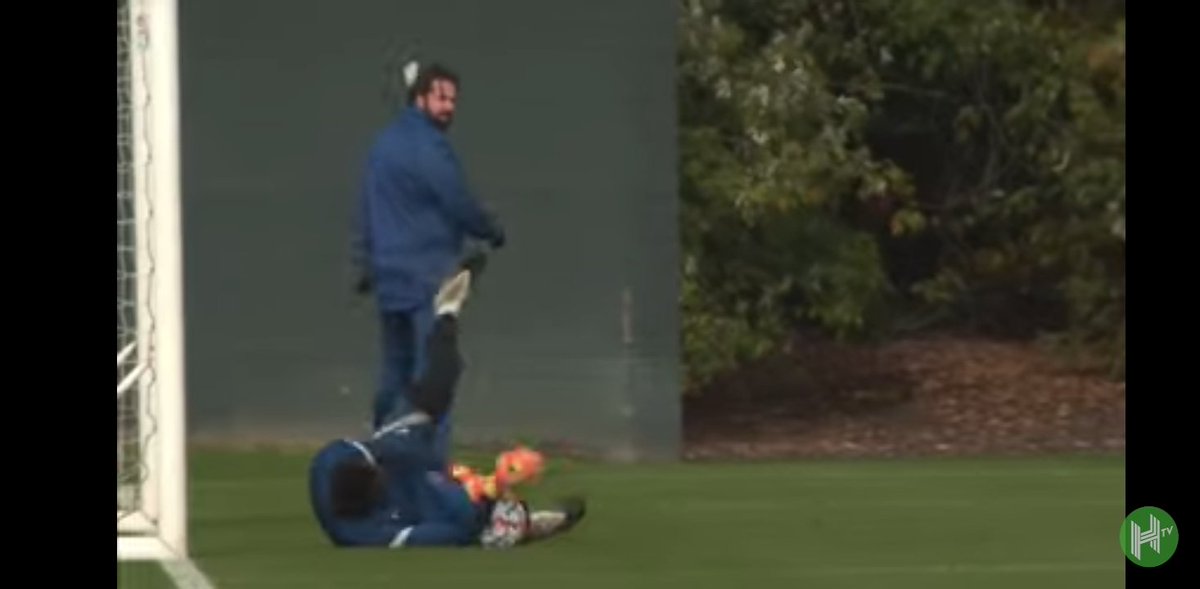 #cfc I had this footage from a source #EdouardMendy looks fit. Let's hope he will play tomorrow. https://t.co/l0dYtoRXyH