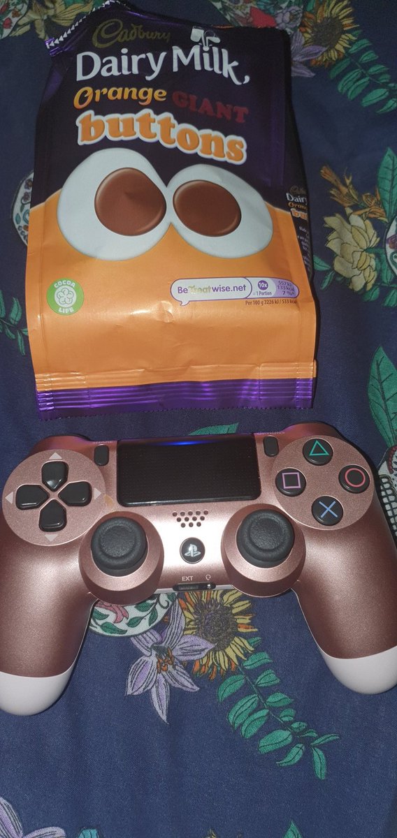 Maria🎃👻 tweet media