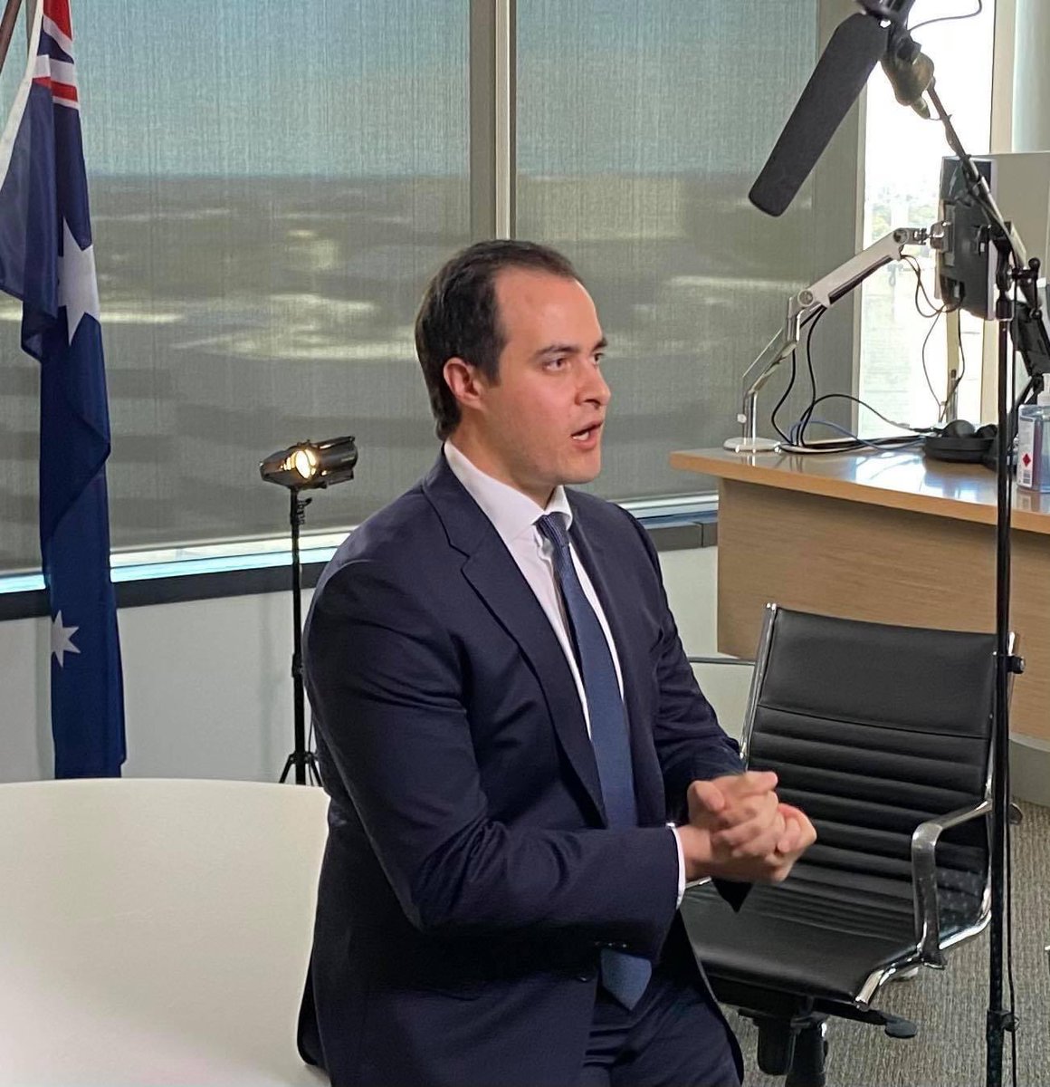 VincentTarzia's tweet image. With more than 210k hectares burnt, nearly 60k livestock lost and 2 lives cut short, KI was one of the worst affected areas in the devastating 2019/20 bushfire season. I spoke to the @abc730 about the actions we’re implementing to create a safer and more bushfire resilient SA