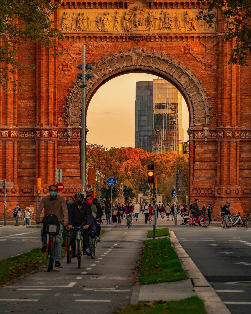 garcia_ortega's tweet image. #PlayTheGame 🎶🎵📢
—
#barcelona #thebarcelonist #ig_catalonia #esolympus #mediterràniament #timeoutbcn #livelovespain #spain_vacations #arcdetriomf #bcn #ig_barcelona
—
Dedicated to @cin.go 🧡 @colovago69
