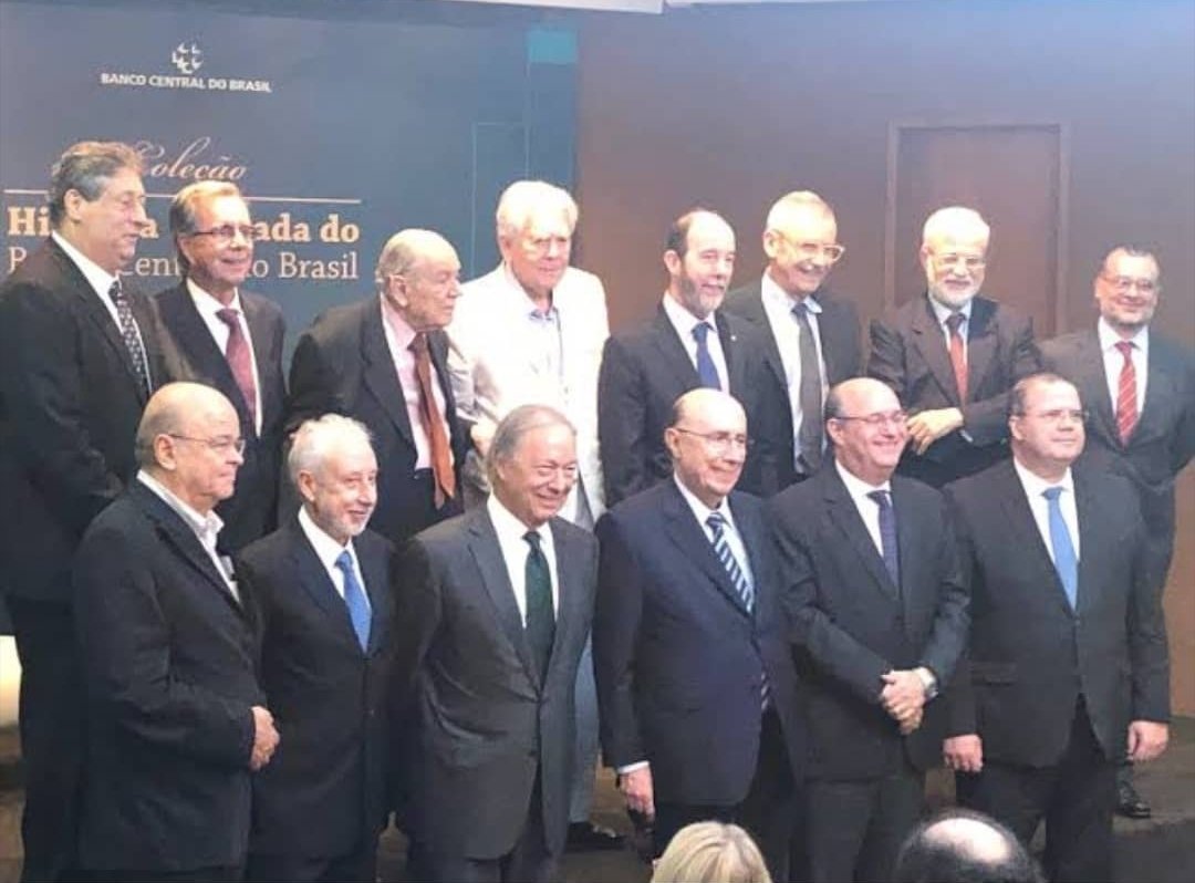 FariaLimaElevat's tweet image. Como derrubar a inflação em uma foto: