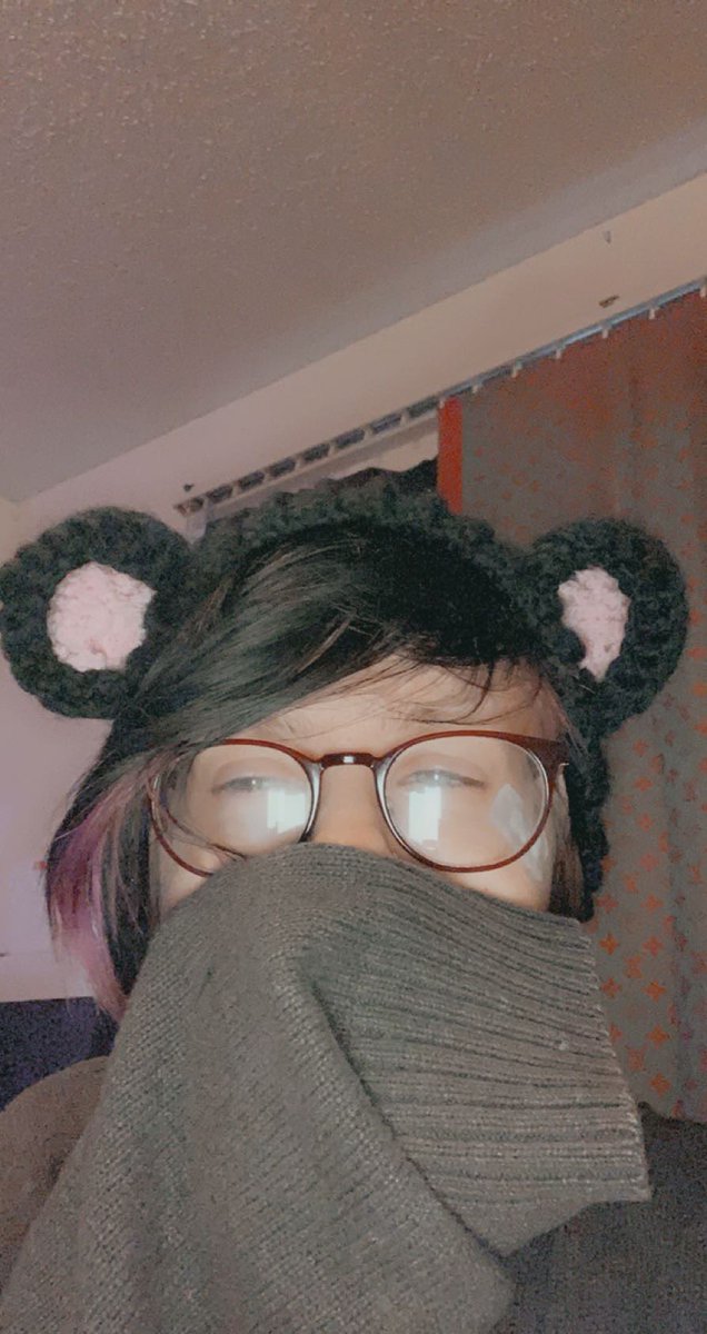 anyways on that note I knit this beanie and then added ears to it like a fucking weeb.