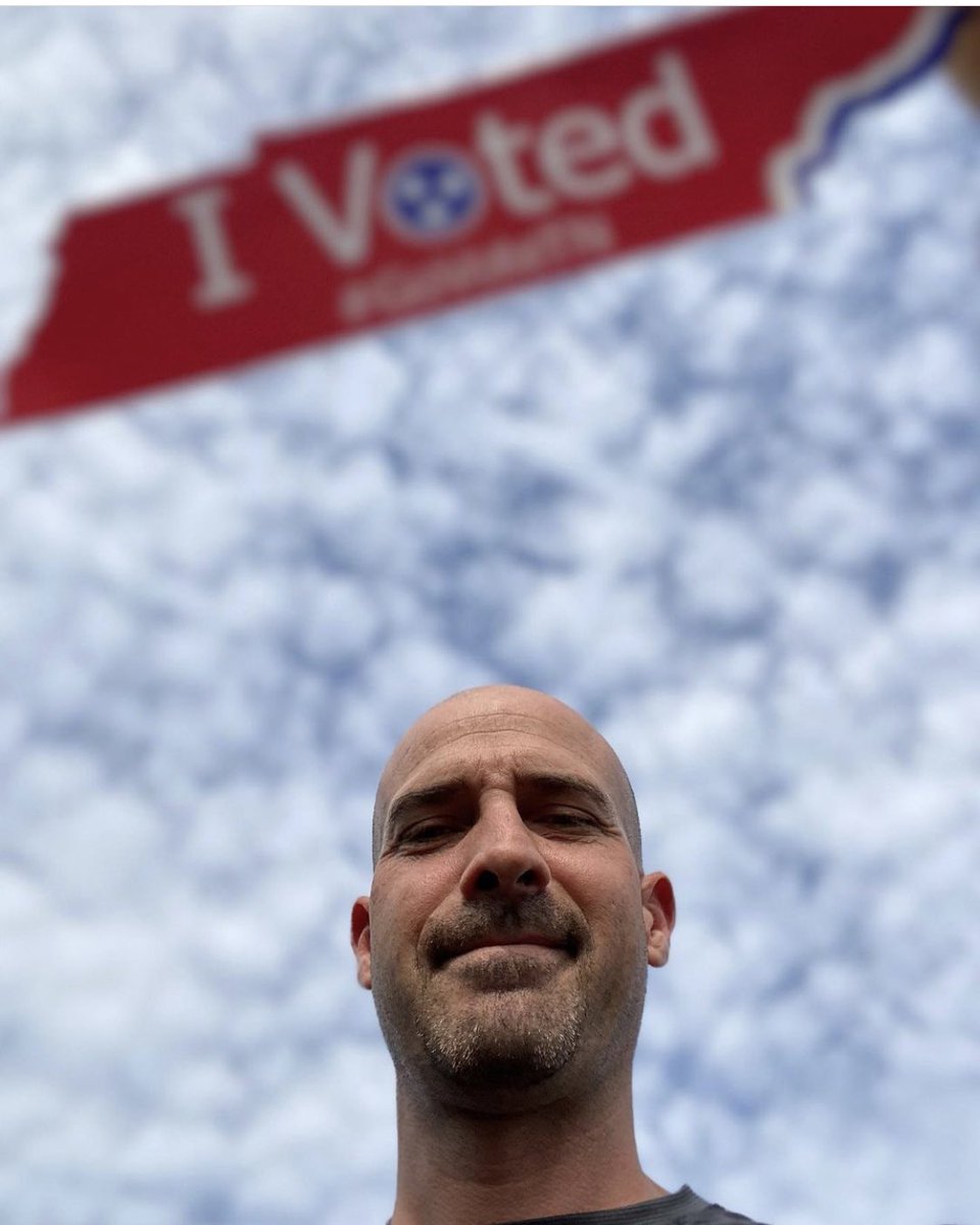 Nilsaalvarez's tweet photo. My husband got promoted to early vote Instagram model... according to me. 😍❤️
#TeamAlvarez #TeamPotus #Vote 🇺🇸✨ https://t.co/AoYqjQblqn